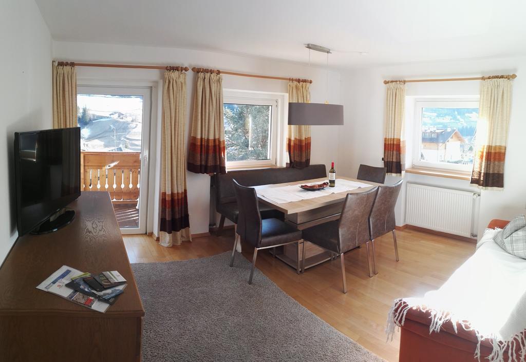 Apartments Rella Moroder Manuela Ортизей Екстериор снимка
